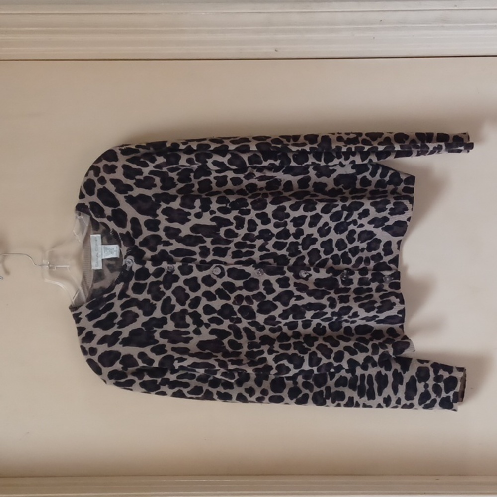 Casual Corner vintage cheetah print cardigan